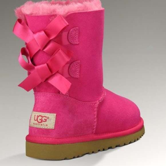 Bailey bow uggs $155pp