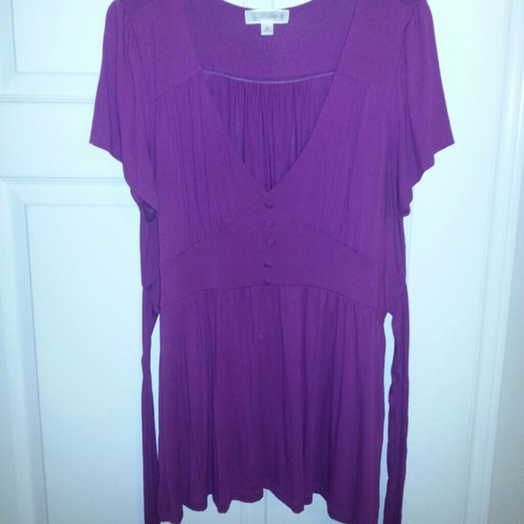 Purple vneck blouse