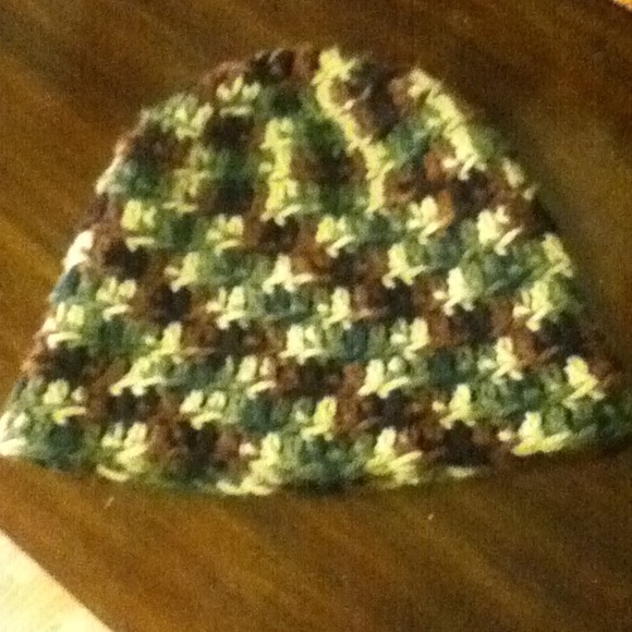 Knit camo beanie