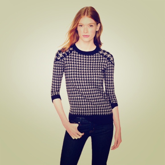 *SOLD*Jcrew Merino Tippi Sweater in Houndsooth!