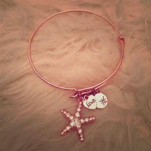 Alex and ani look alike "starfish" charm bracelet