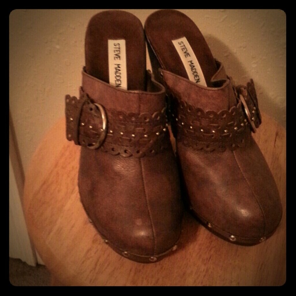 Heels - Picture 1 of 3