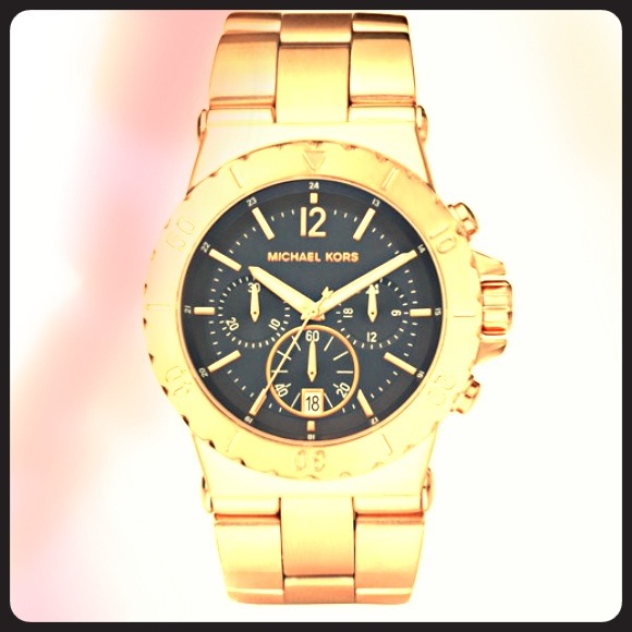 MICHAEL KORS Chronograph Rose Gold / Navy Watch