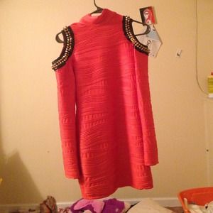 Cold shoulder cut, party dress