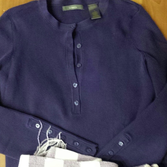 Purple button down shirt - Picture 3 of 3
