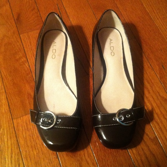Aldo brown dress flats