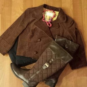 Short brown blazer