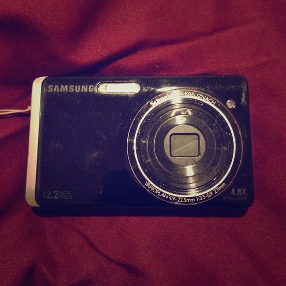 REDUCED!! Samsung Touch Camera!