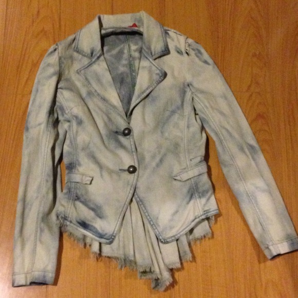 ✂️price cut!! Vintage Washed out denim jacket