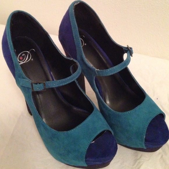 🚫SOLD🚫 Colorblock platform Mary Janes 8 - Picture 2 of 4