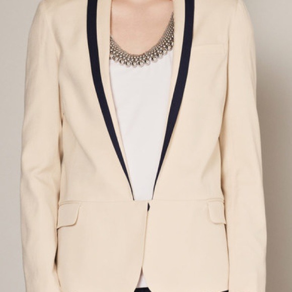 DVF Blazer size 2!