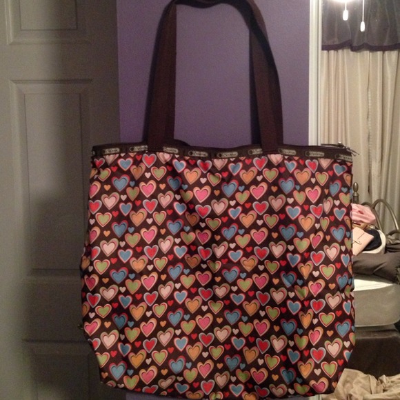 LESPORTSAC ZIPPERED TOTE - Picture 4 of 4