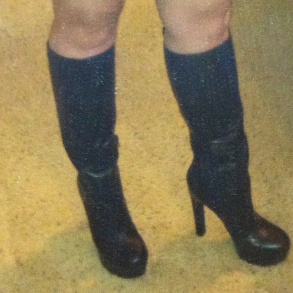 Jessica Simpson Collection - Picture 4 of 4