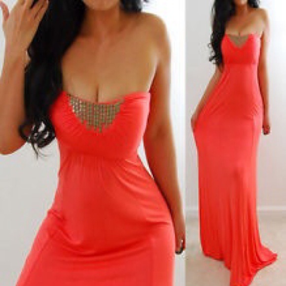 2b BeBe Maxi Dress (Coral color)