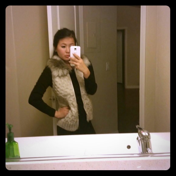 Loft Wool Sweater Vest with fur