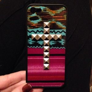 💥TRADED💥SOLD🌸 Wildflower Tribal iPhone 5 case!!