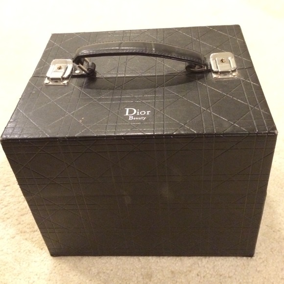 Christian Dior 'Dior Beauty' makeup carrier