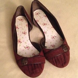 Brown flats