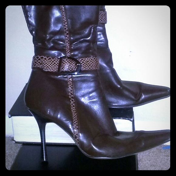 Stiletto Heeled boots!