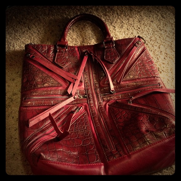 Urban Expressions blood red tote