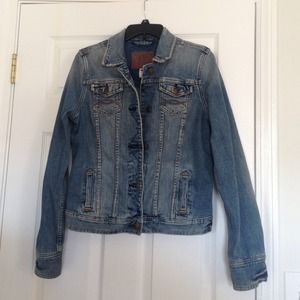 ⛅️Jean Jacket from A&F⛅️