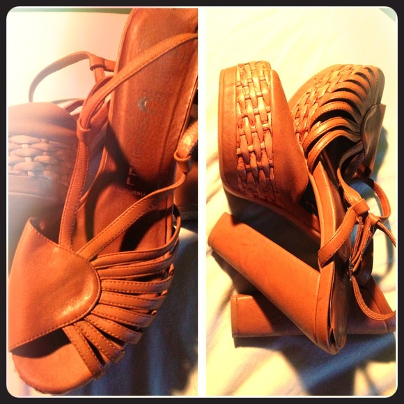 ✨SALE✨ Jeffrey Campbell sandals