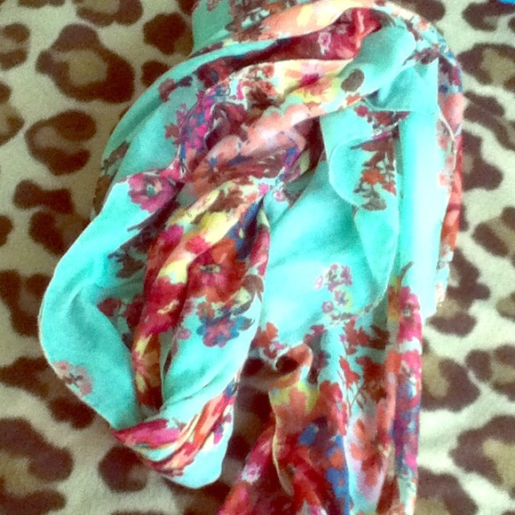 scarf!