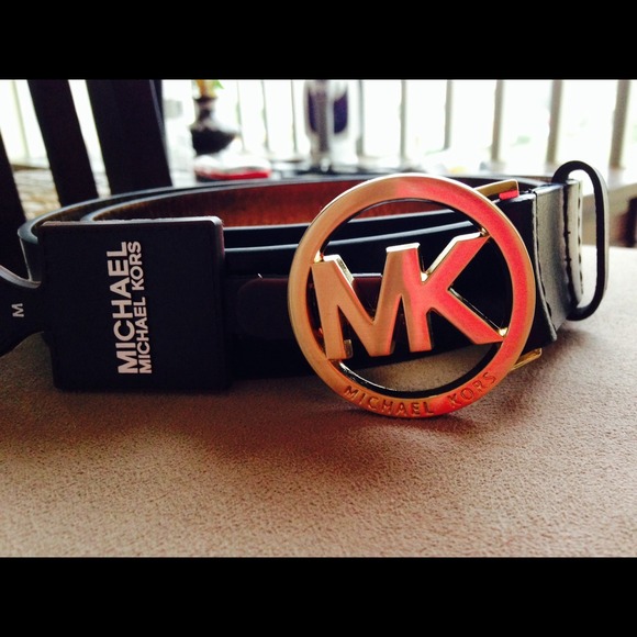 Authentic MK women's belt!