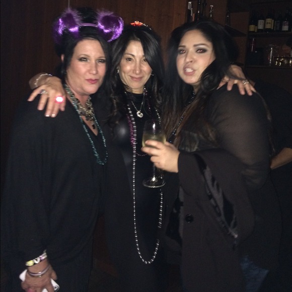 POSHMARK TURNS 2! Los Angeles Party! - Picture 4 of 4