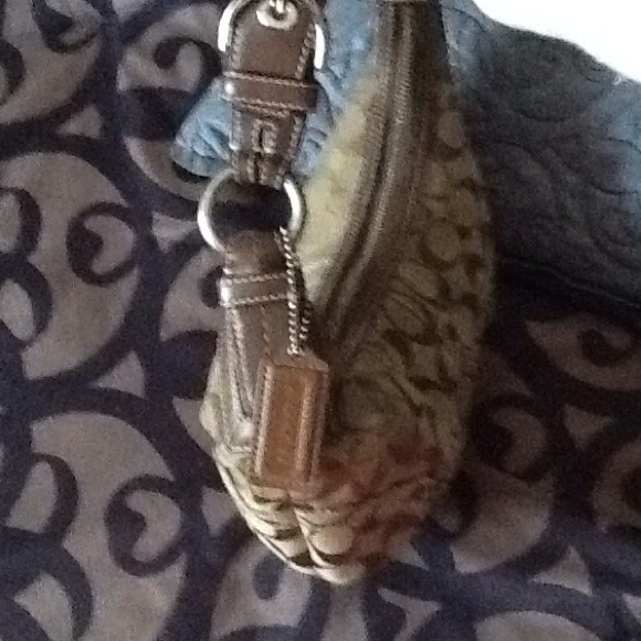Original Coach Handbag - Picture 3 of 4
