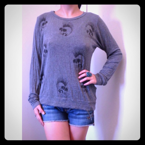 Lauren Moshi Sweaters - Lauren Moshi top.