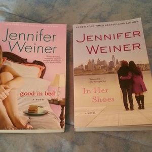 Author Jennifer Weiner set 2 books