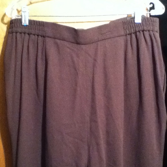 Dana Buchman Brown 3-Piece Suit: SLACKS Sz 16? (See Measurements)