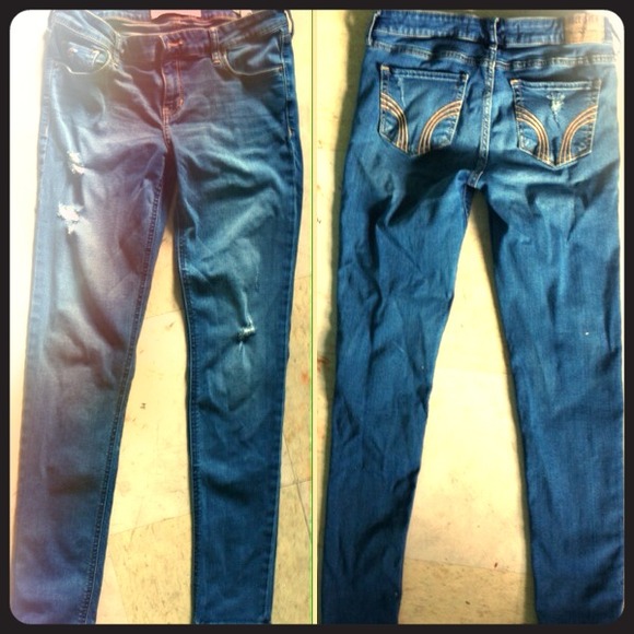 Hollister Super Skinny Jeans (5R - Medium Wash)