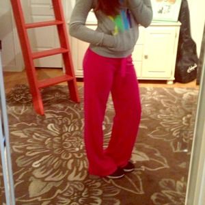 Hot pink Juicy Couture Sweatpants.