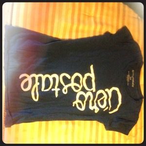 Aeropostale small Tee