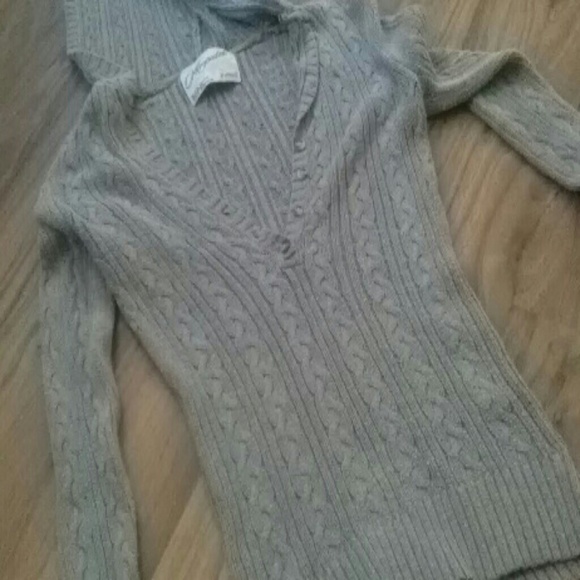 Shirt - Picture 1 of 2