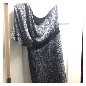 One shoulder snakeskin print dress