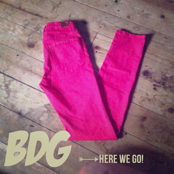Red jeans size 27