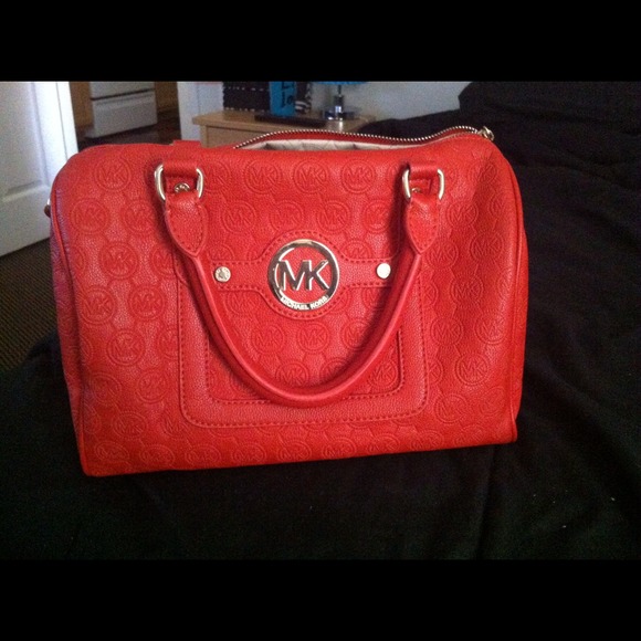 Michael Kors Handbags - Michael Kors Purse!