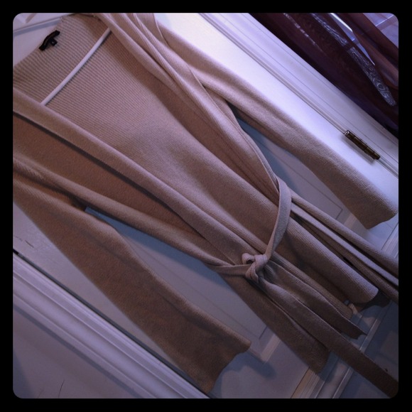 BCBGMAXAZRIA long cream cardigan