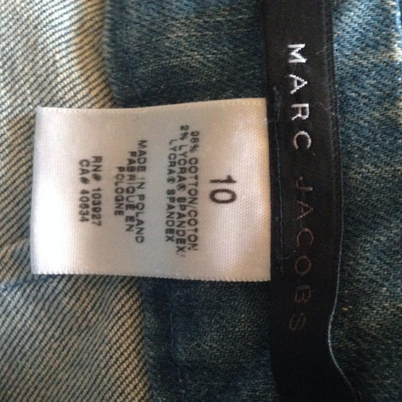 🚫SOLD🚫Marc By Marc Jacobs denim Bow Skirt - Picture 3 of 3