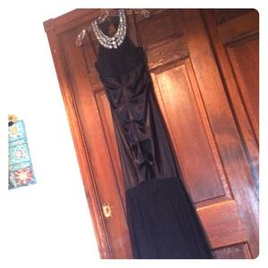 Long around the neck black dress