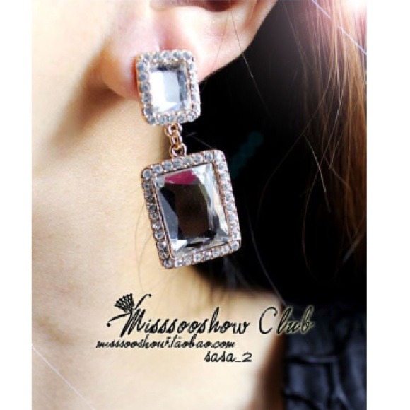 🌟Classic Drop Earring🌟