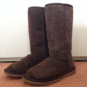 Classic Tall Chocolate Brown UGG Australia Boots
