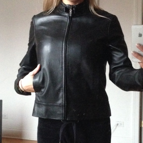 Leather jacket - Picture 2 of 3