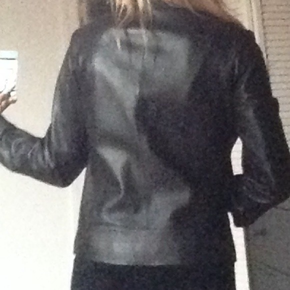 Leather jacket - Picture 3 of 3