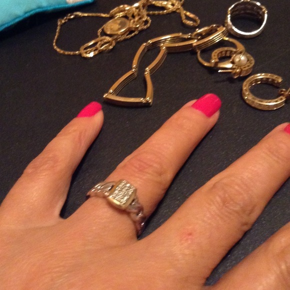 14K Gold Ring💢reduce price💢 - Picture 1 of 3