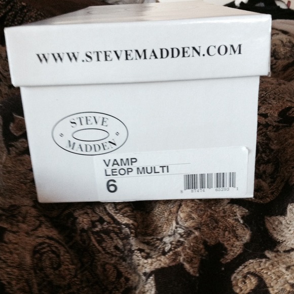 New Steve Madden vamp leopard shoes. - Picture 2 of 3