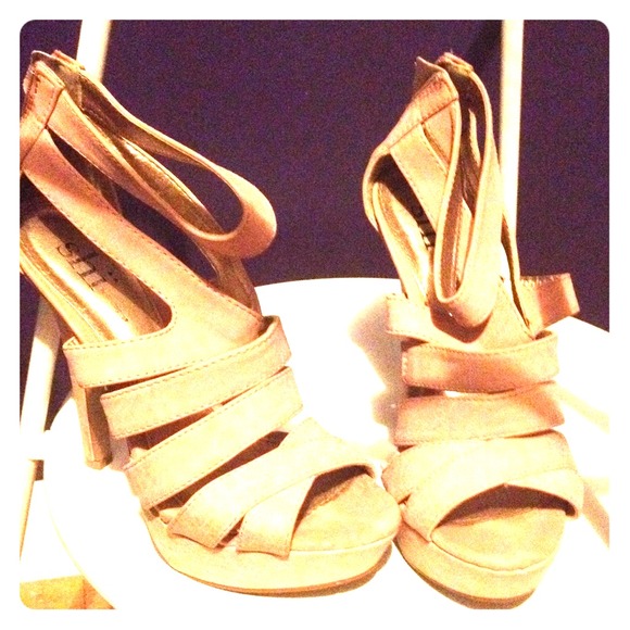 Shi Heels